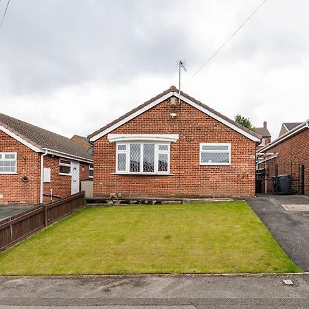 Luxurious Detached Bungalow Batley Esterno foto