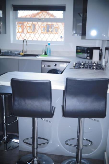 Luxurious Detached Bungalow Batley Esterno foto