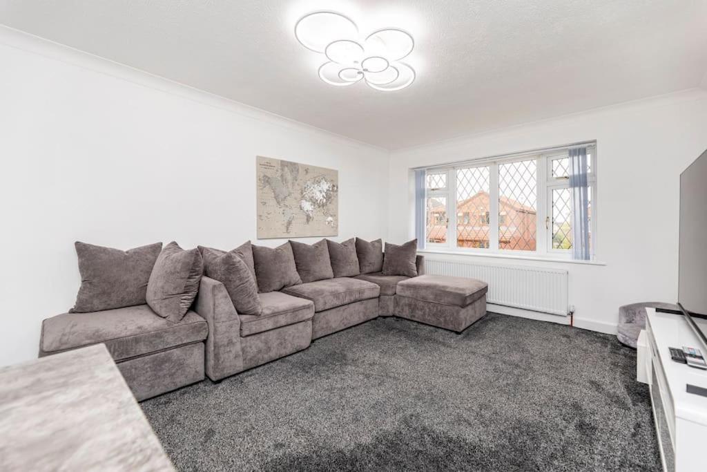Luxurious Detached Bungalow Batley Esterno foto