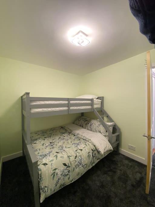 Luxurious Detached Bungalow Batley Esterno foto