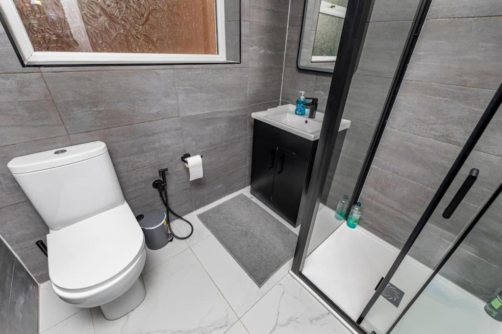 Luxurious Detached Bungalow Batley Esterno foto